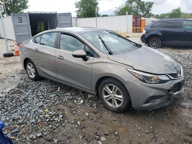 Vin: 1g1be5sm6h7262849, lot: 55938055, chevrolet cruze lt 20174