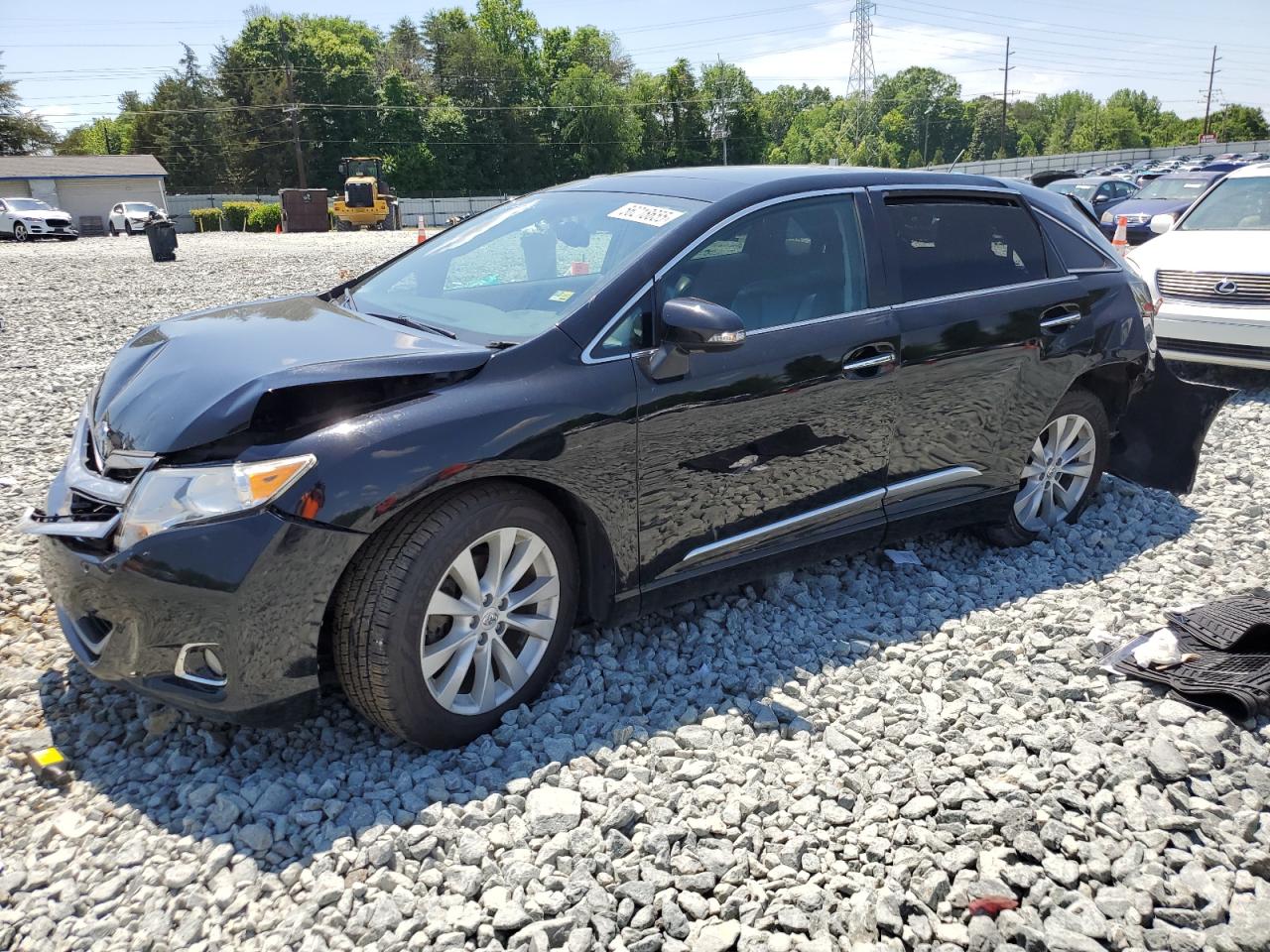 TOYOTA VENZA LE