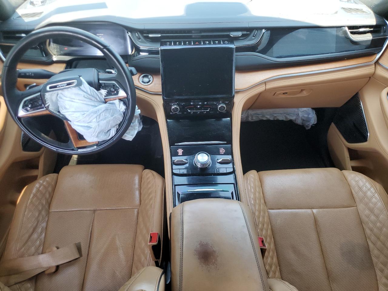 JEEP GRAND CHEROKEE SUMMIT