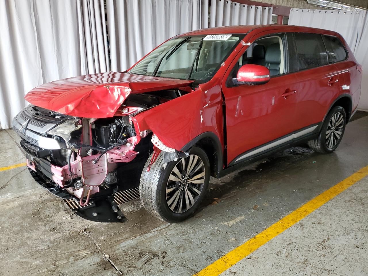 MITSUBISHI OUTLANDER SE