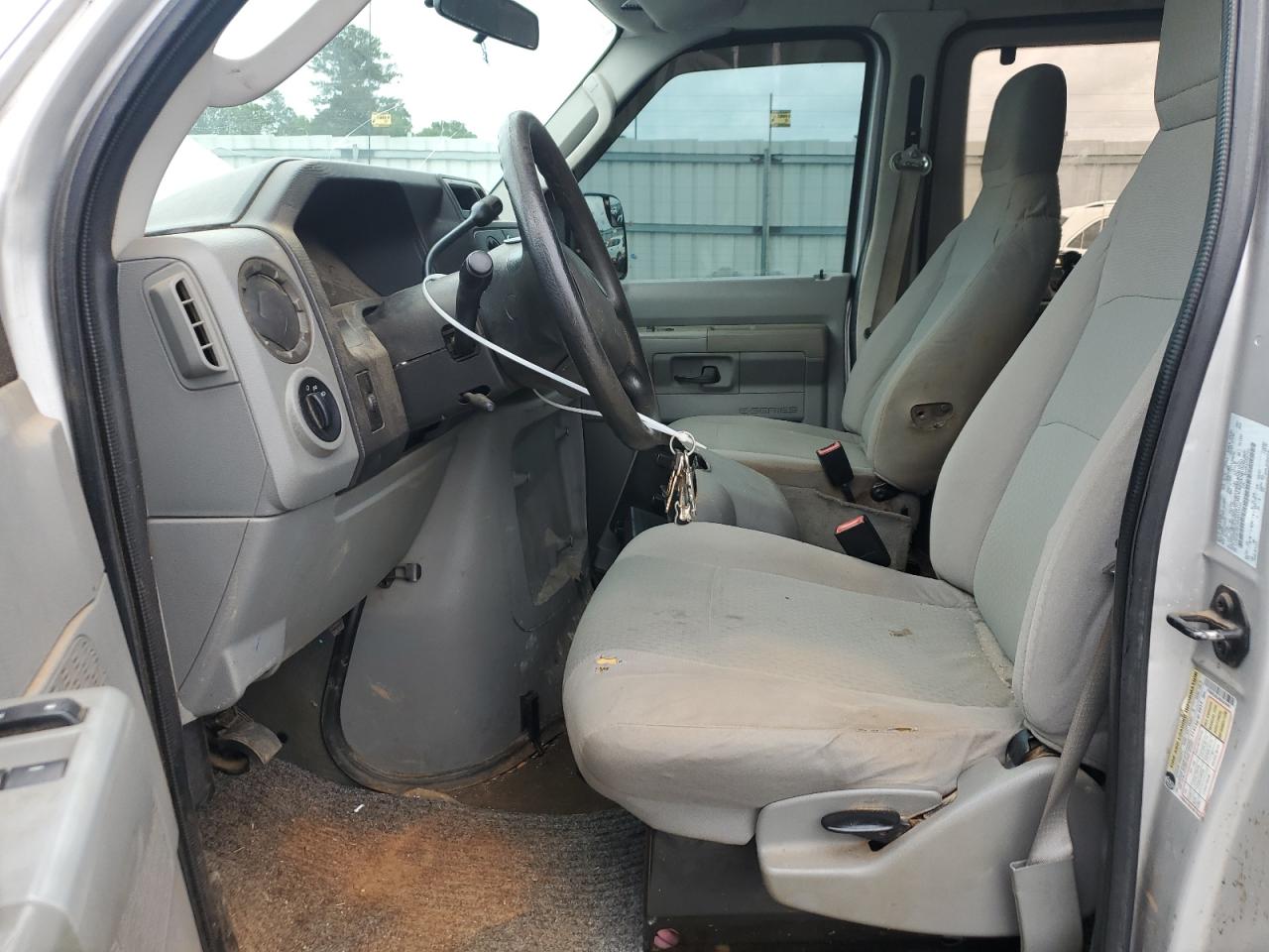 FORD ECONOLINE E350 SUPER DUTY WAGON