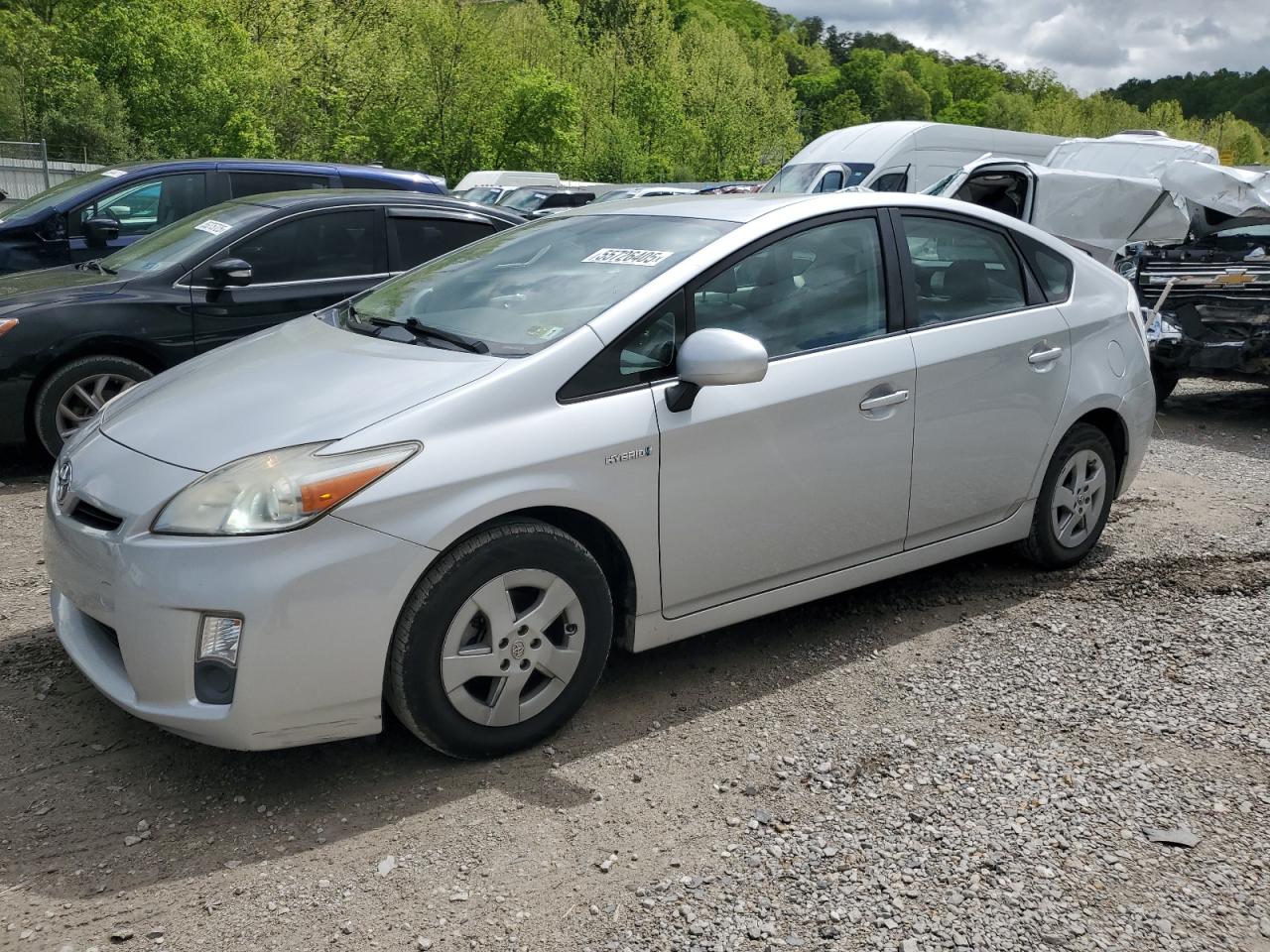 TOYOTA PRIUS
