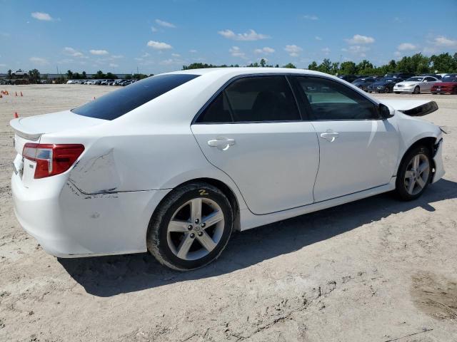 Vin: 4t1bf1fk8eu415231, lot: 56644675, toyota camry l 20143
