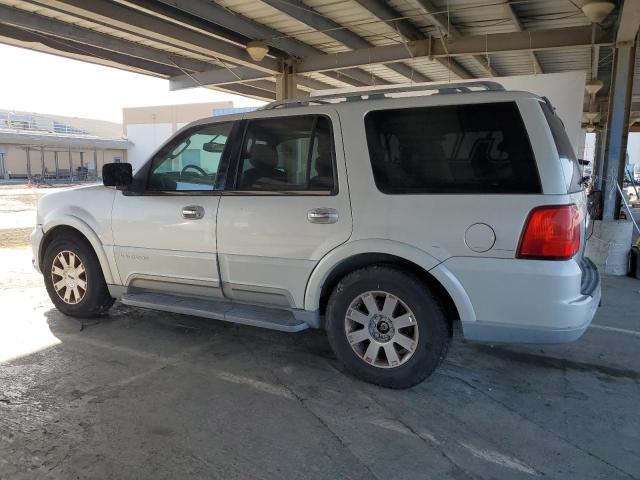 LINCOLN NAVIGATOR 2004 white  gas 5LMFU28R34LJ41588 photo #3
