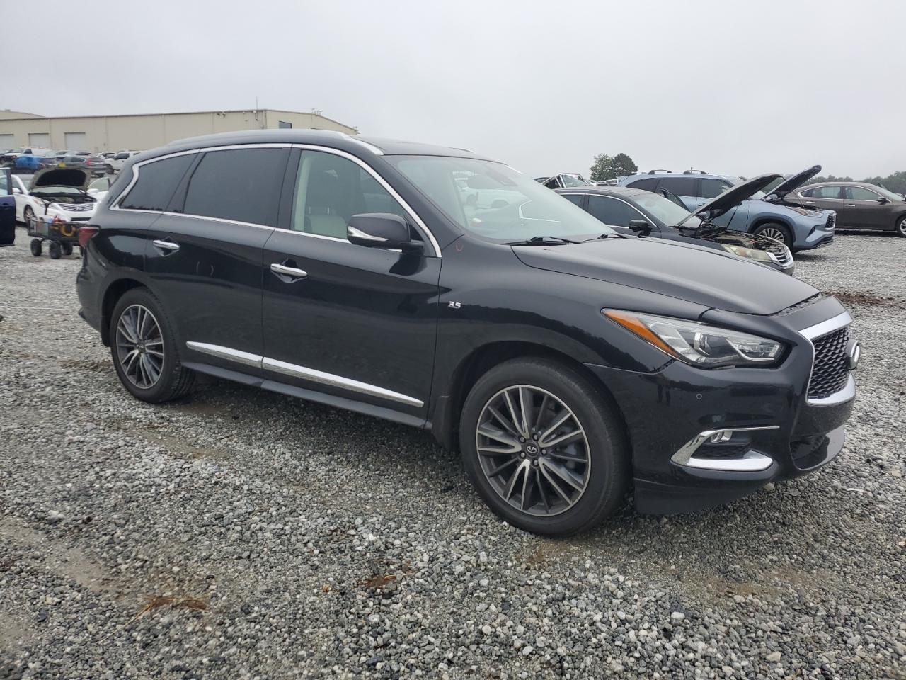 INFINITI QX60 2020