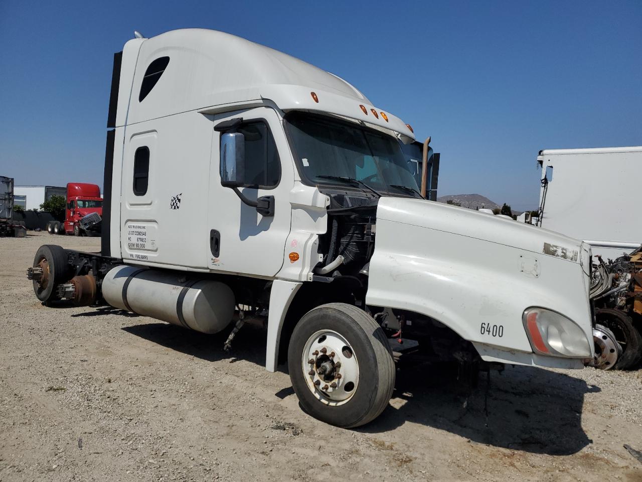 Lot #3263777728 2015 FREIGHTLINER CASCADIA
