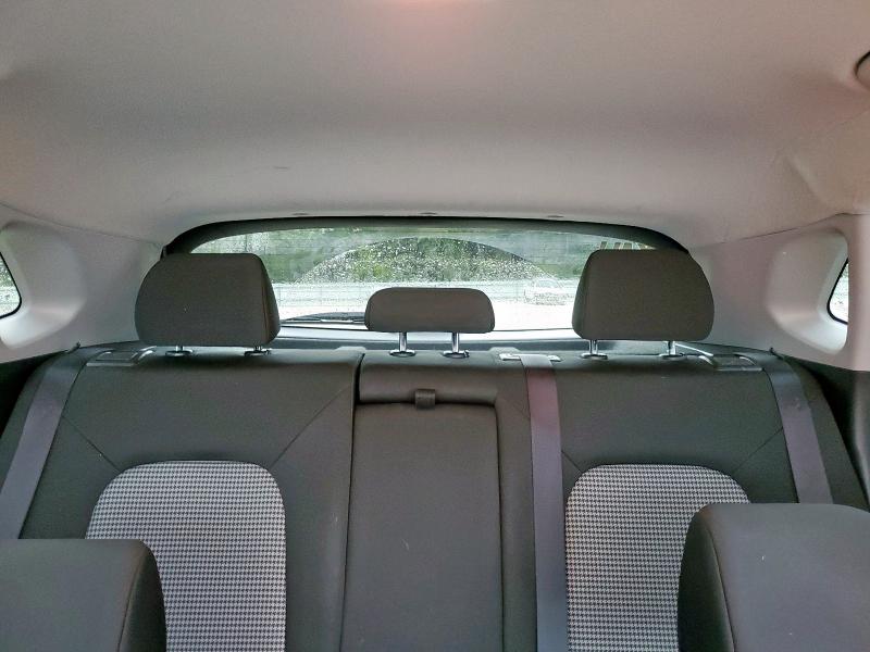 2019 HYUNDAI KONA SEL - KM8K22AA2KU390984