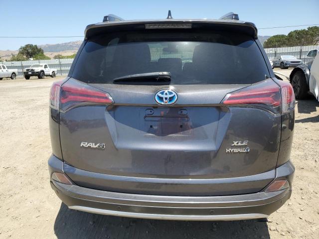 2018 TOYOTA RAV4 HV LE JTMRJREV2JD161960