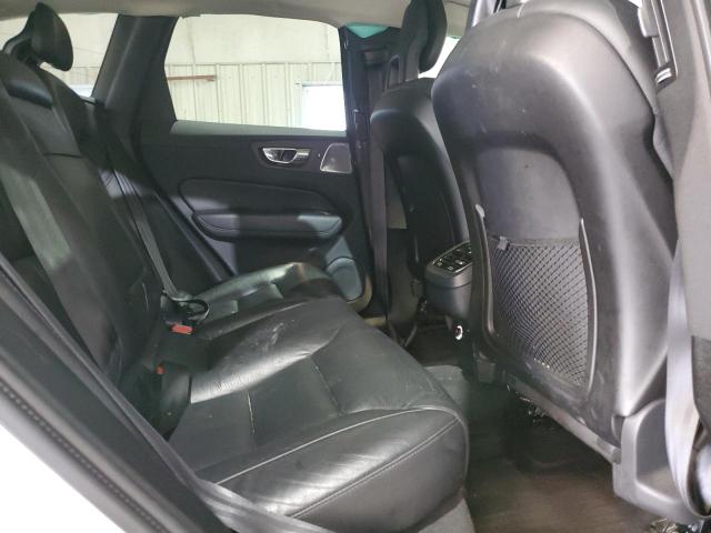 2018 VOLVO XC60 T6 LYVA22RL9JB113229