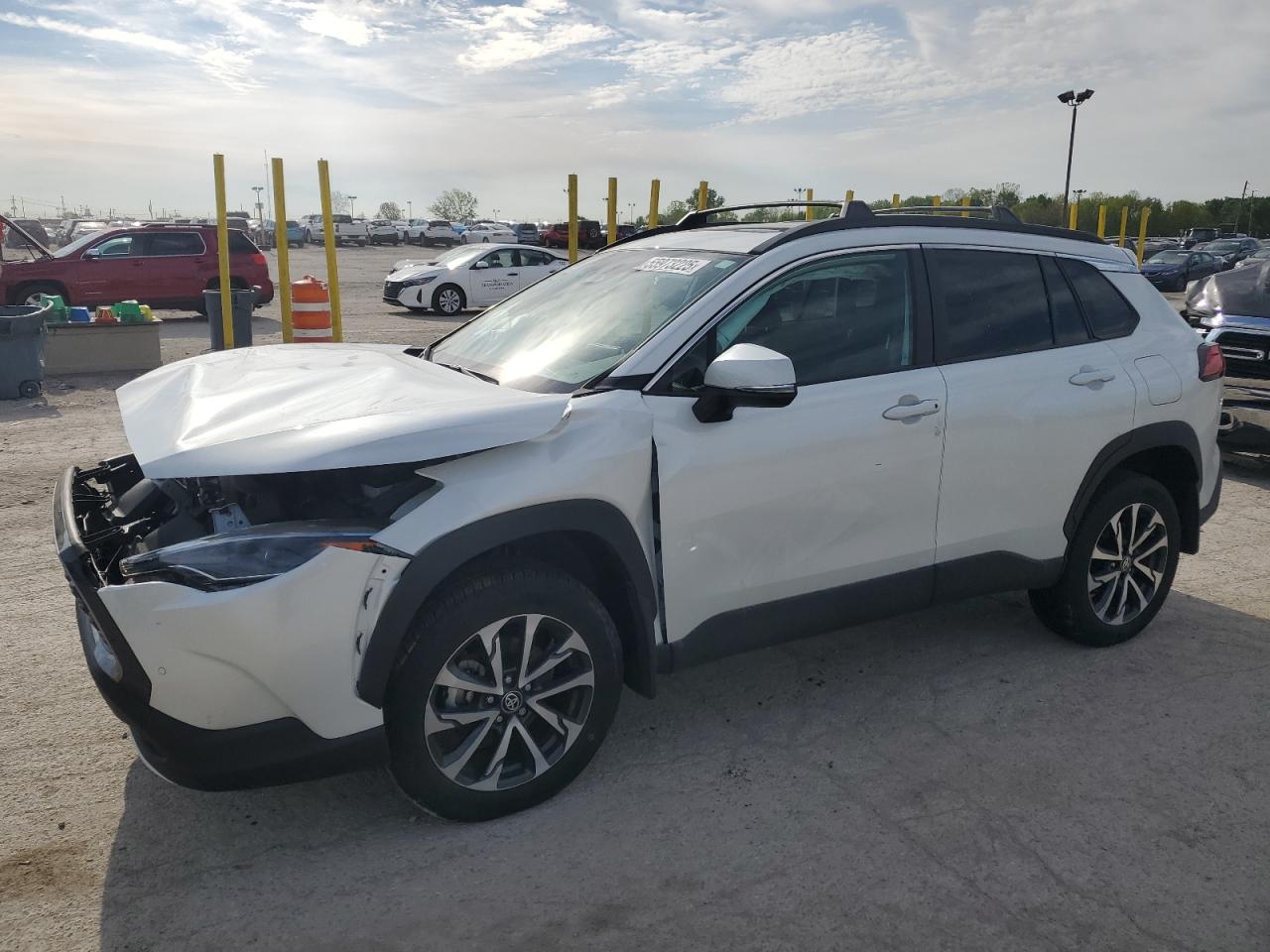 TOYOTA COROLLA CROSS XLE