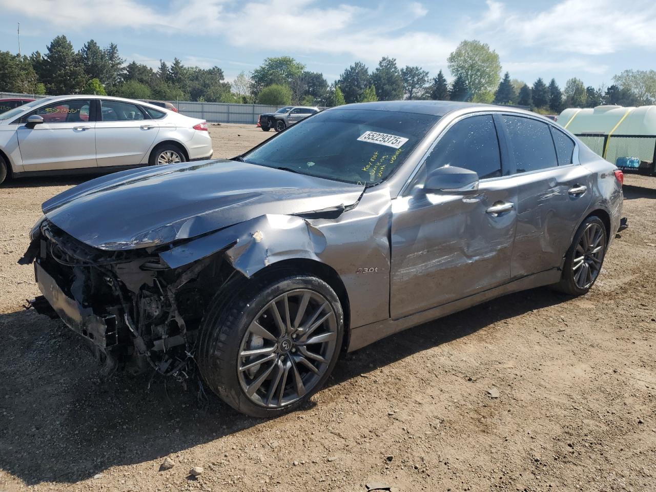 INFINITI Q50 RED SPORT 400