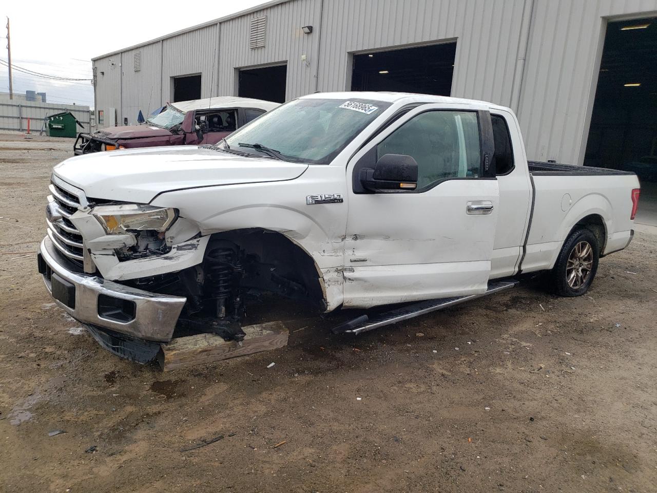 FORD F-150 SUPER CAB