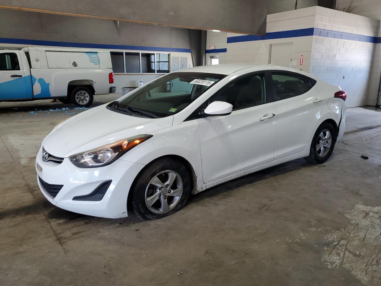 HYUNDAI ELANTRA SE