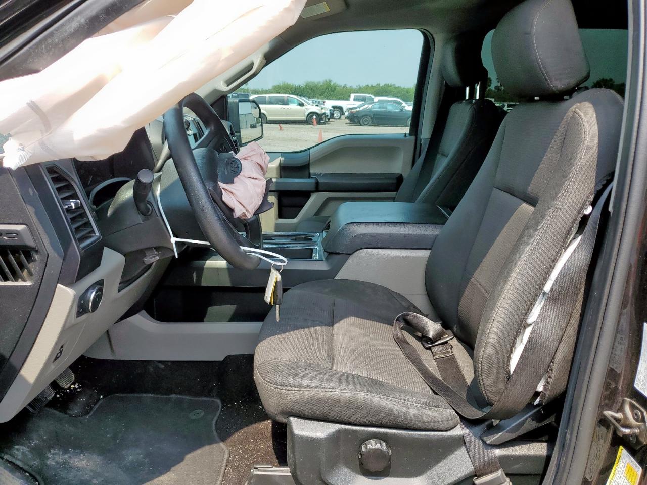 FORD F-150 SUPERCREW