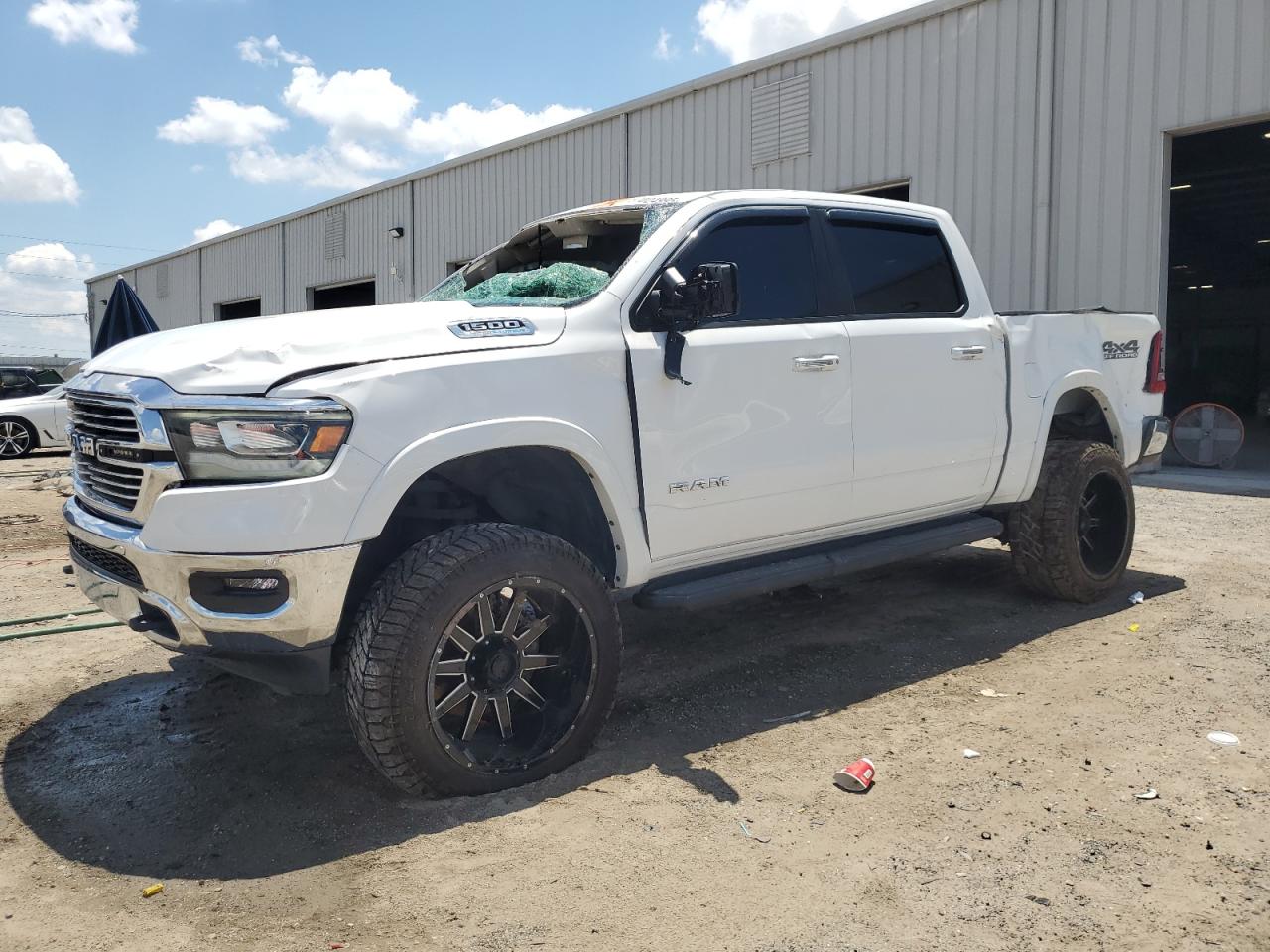 RAM 1500 LARAMIE