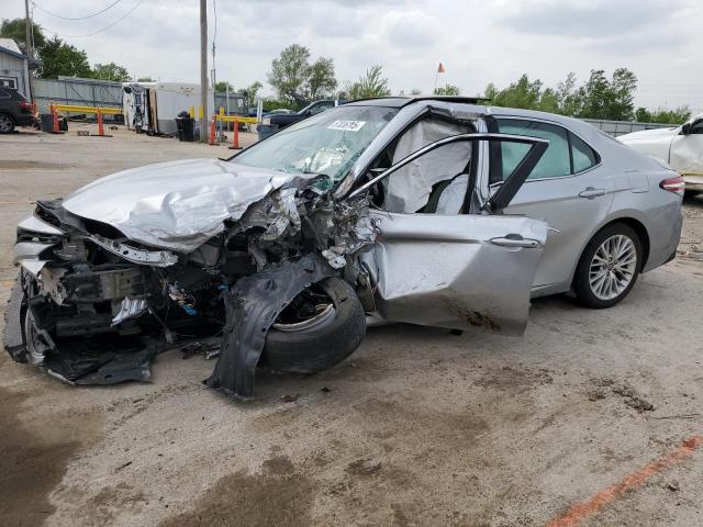 Vin: 4t1b11hk4ju500704, lot: 57036115, toyota camry l 2018 img_1