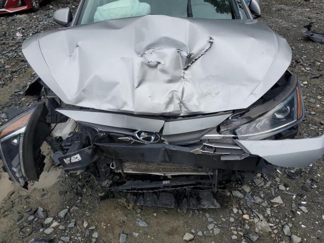 2020 HYUNDAI ELANTRA SE - 5NPD84LF1LH632191
