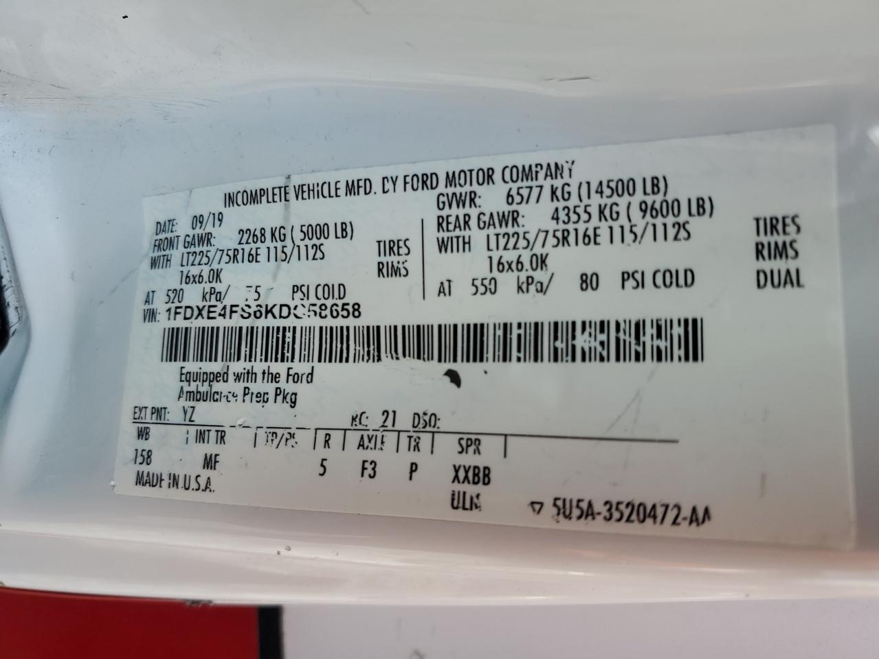 FORD ECONOLINE E450 SUPER DUTY CUTAWAY VAN