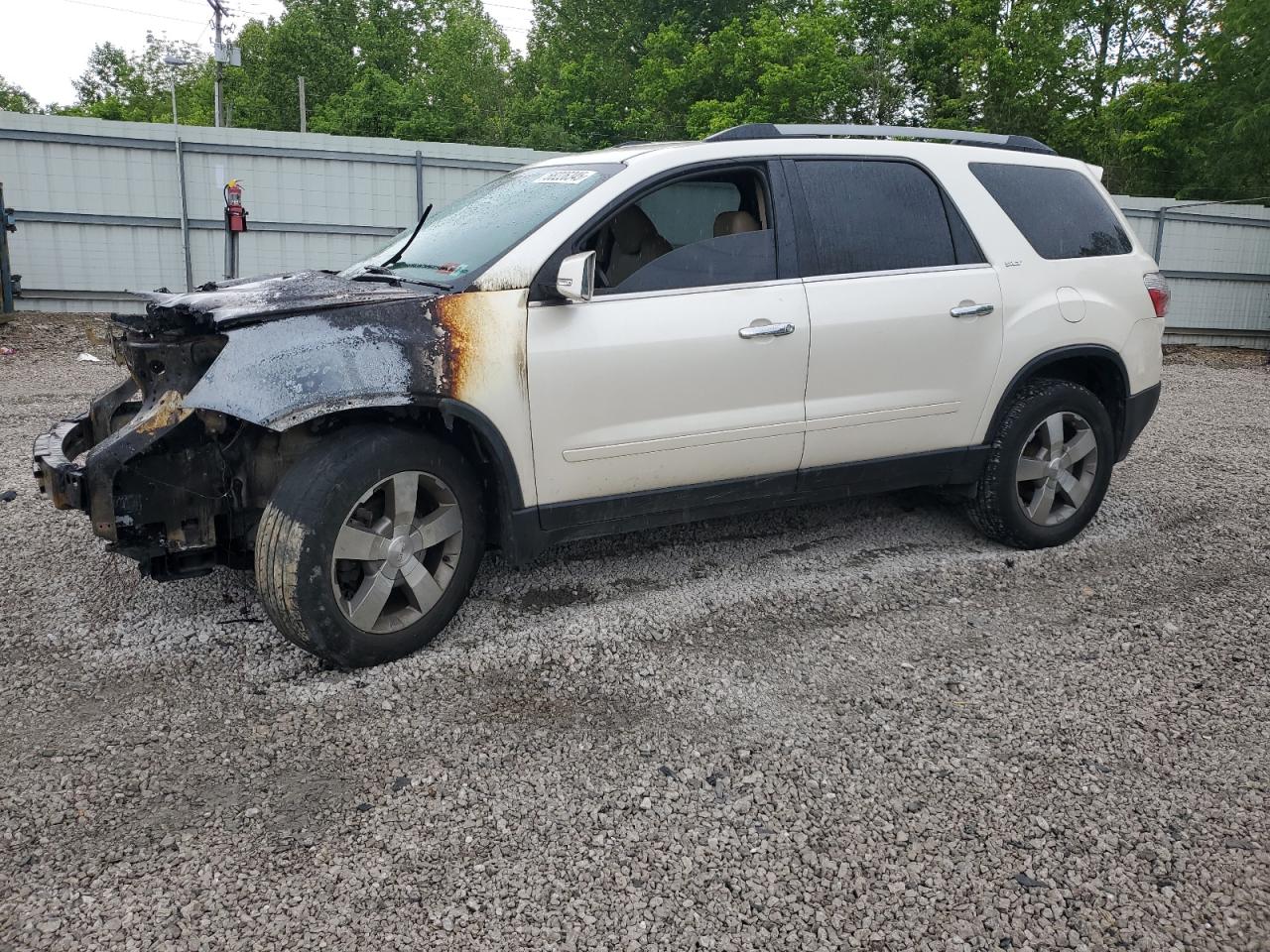 GMC ACADIA SLT-1