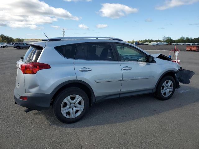 Vin: jtmbfrev0fd115747, lot: 57295475, toyota rav4 le 20153