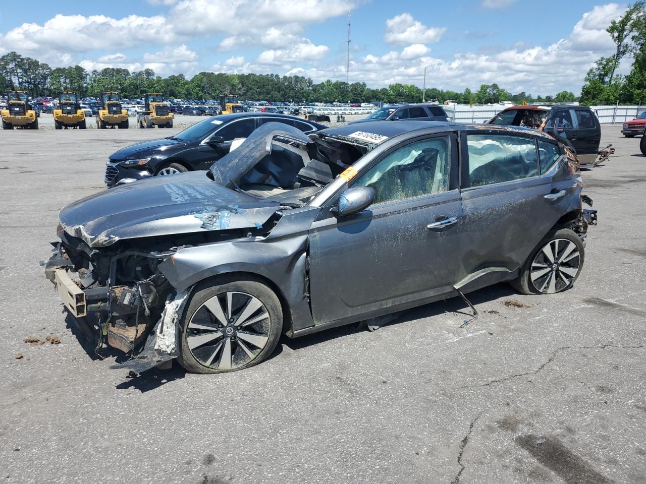 NISSAN ALTIMA SV