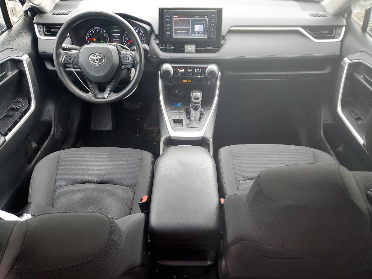 TOYOTA RAV4 LE