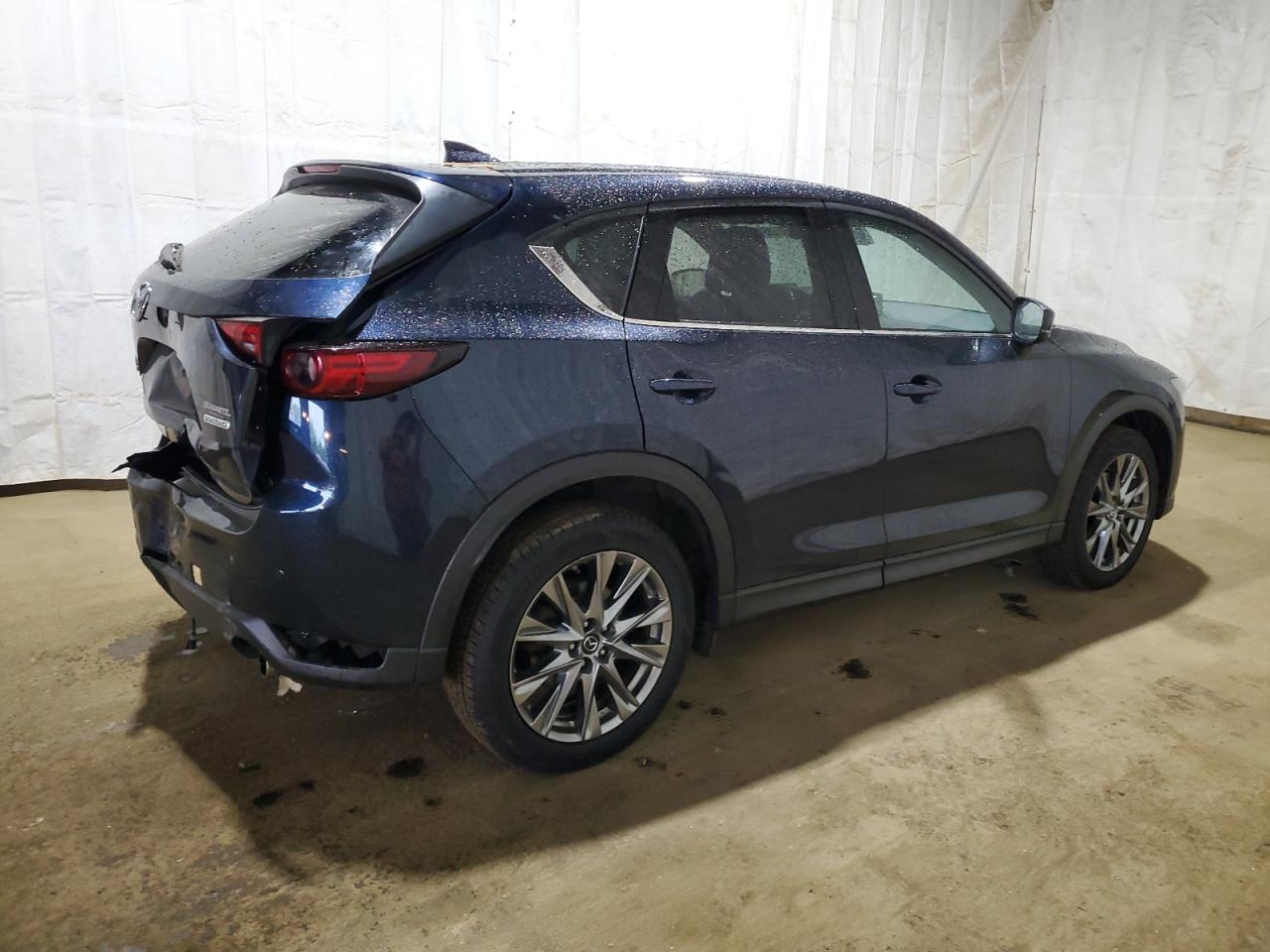 MAZDA CX-5 SIGNATURE
