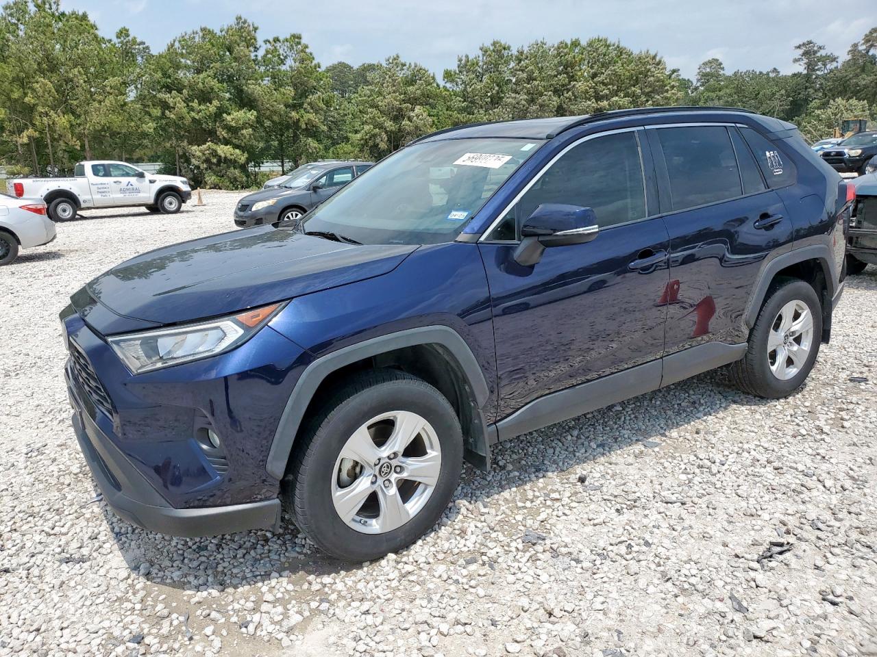 TOYOTA RAV4 XLE