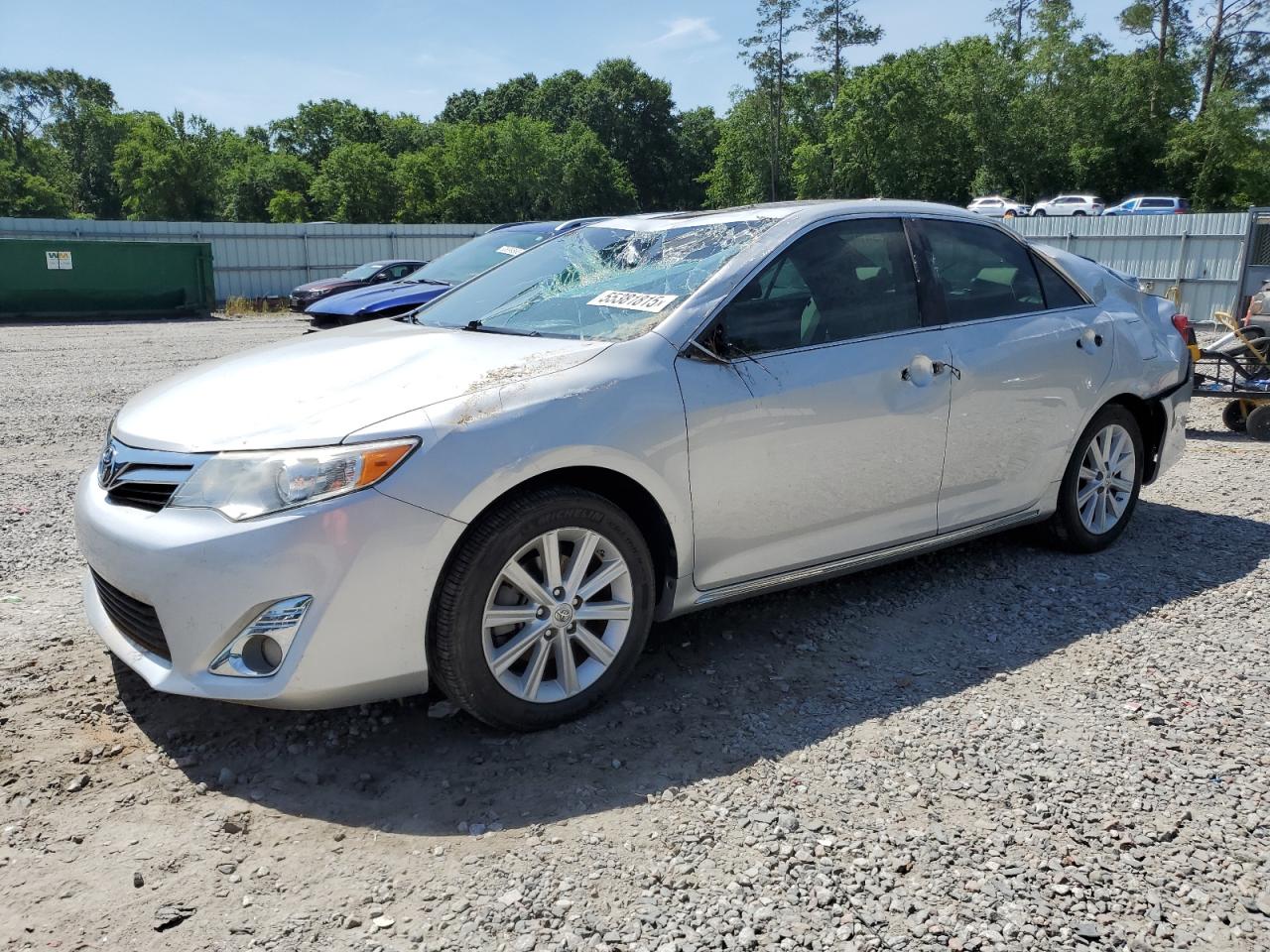 TOYOTA CAMRY SE