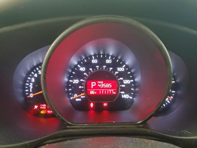 2016 KIA SOUL + - KNDJP3A52G7332616
