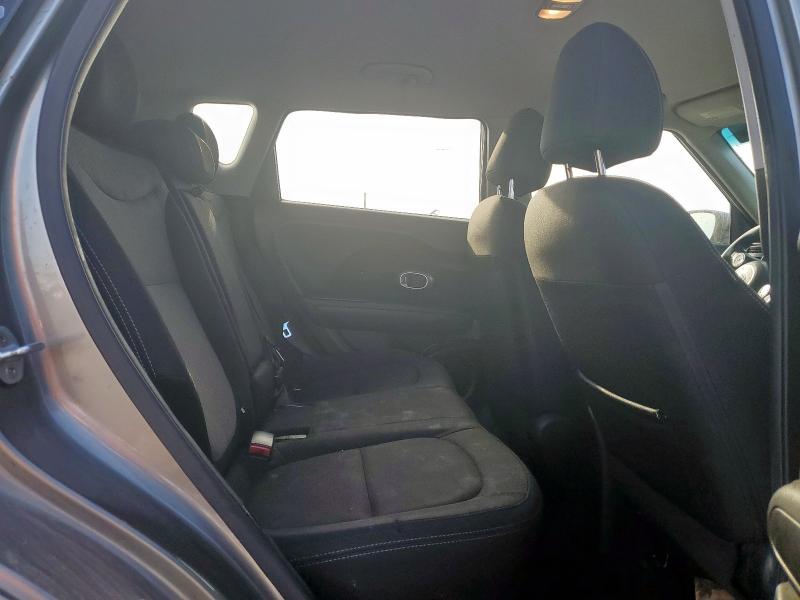2018 KIA SOUL + - KNDJP3A51J7623602