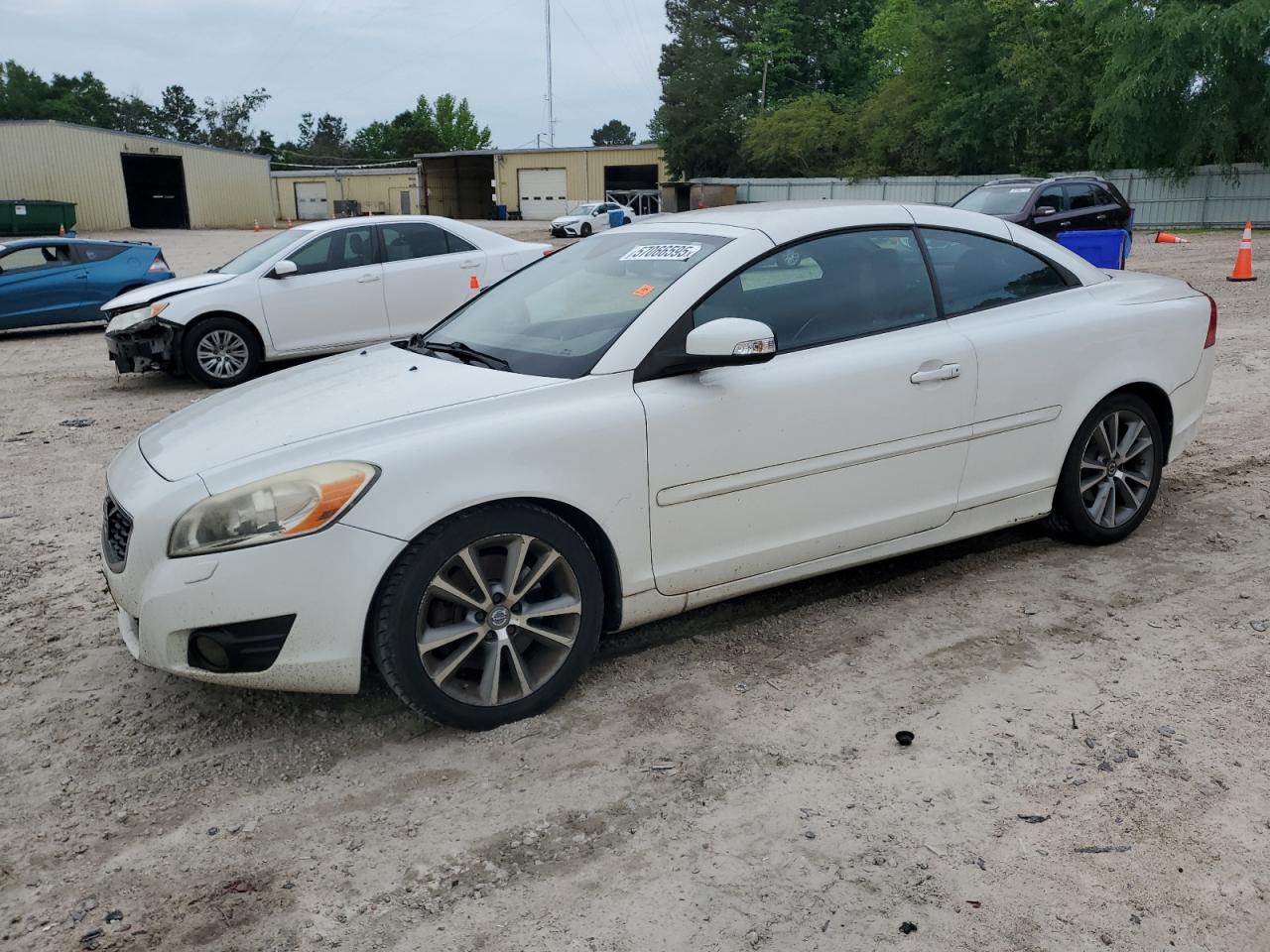 VOLVO C70 T5