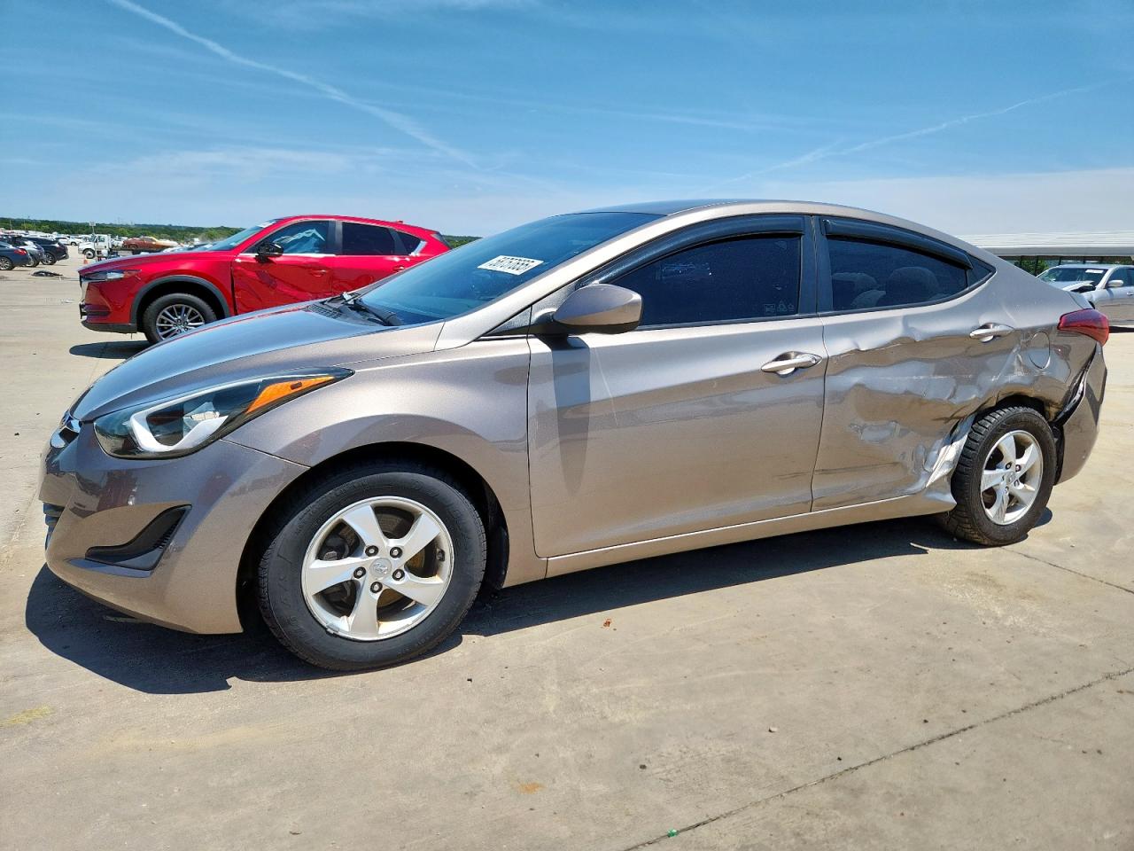 HYUNDAI ELANTRA SE