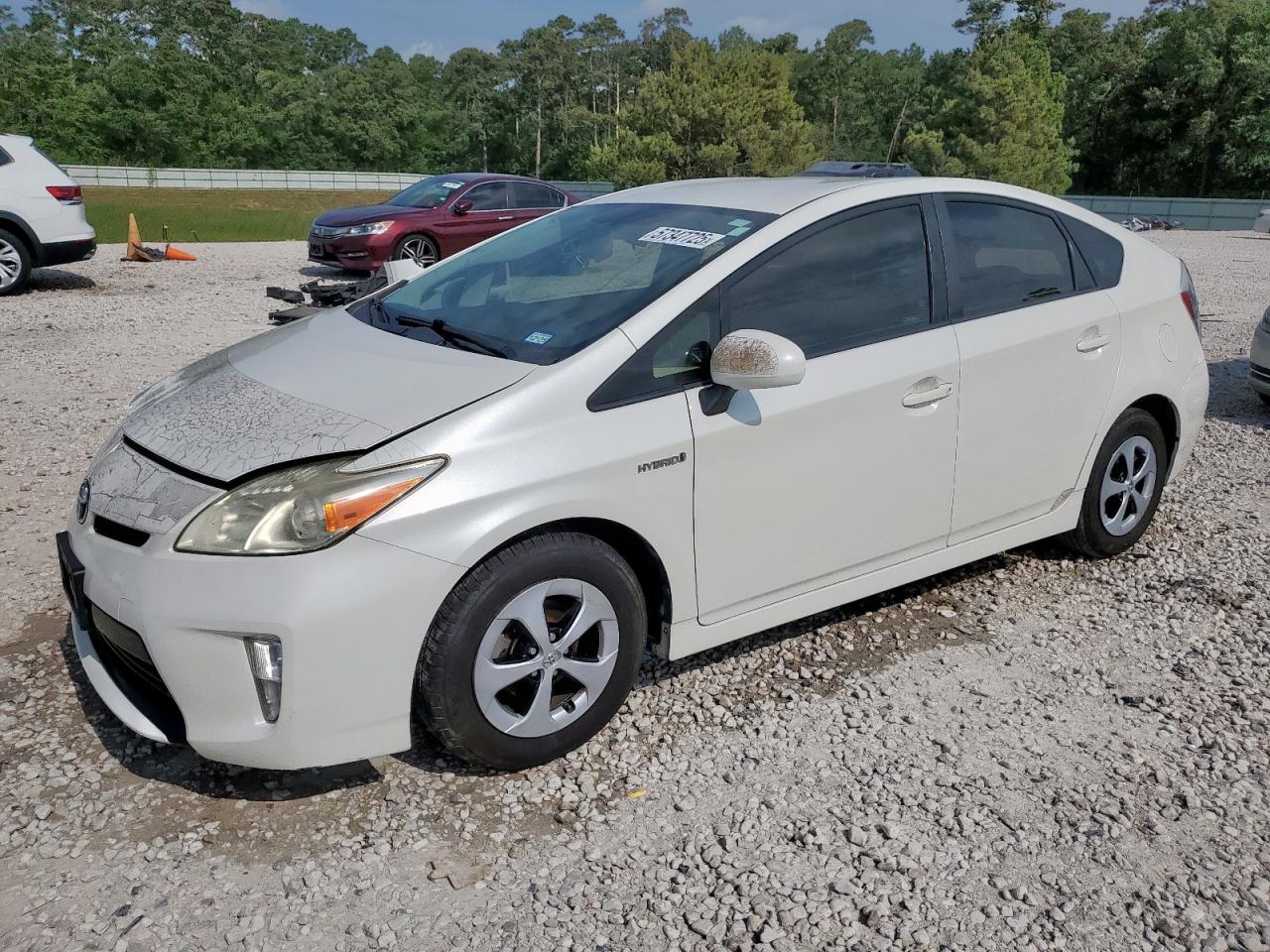 TOYOTA PRIUS