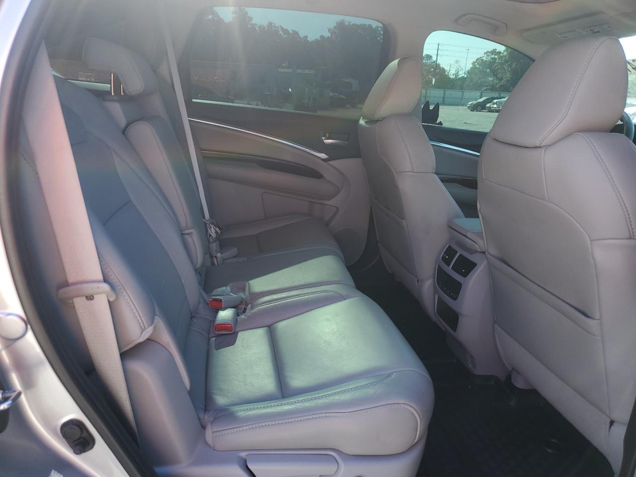 ACURA MDX TECHNOLOGY