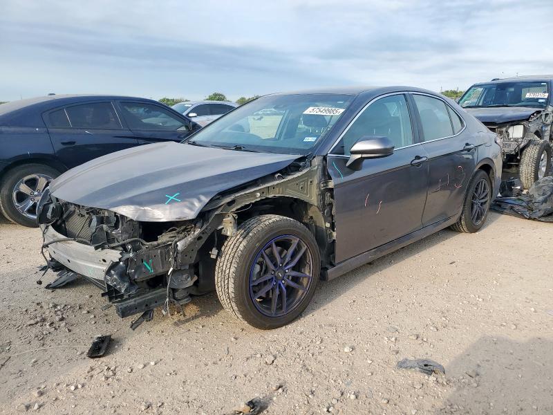 Vin: 4t1b11hk3ju049037, lot: 57549985, toyota camry l 2018 img_1