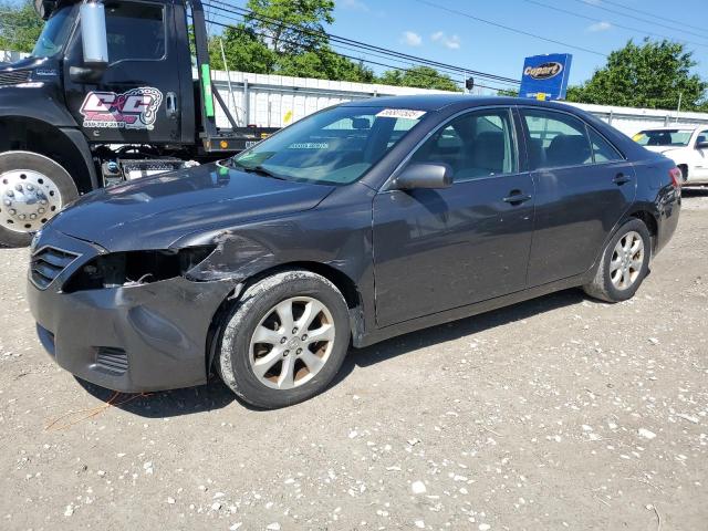 TOYOTA CAMRY BASE