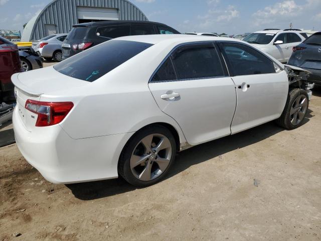 Vin: 4t1bf1fk4eu441129, lot: 57353215, toyota camry l 20143