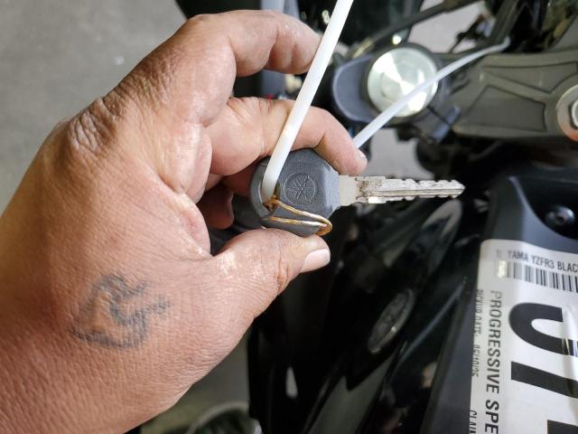 2015 YAMAHA YZFR3 MH3RH06Y9FK007816