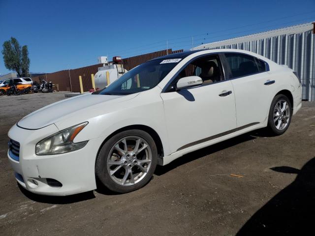 NISSAN MAXIMA S