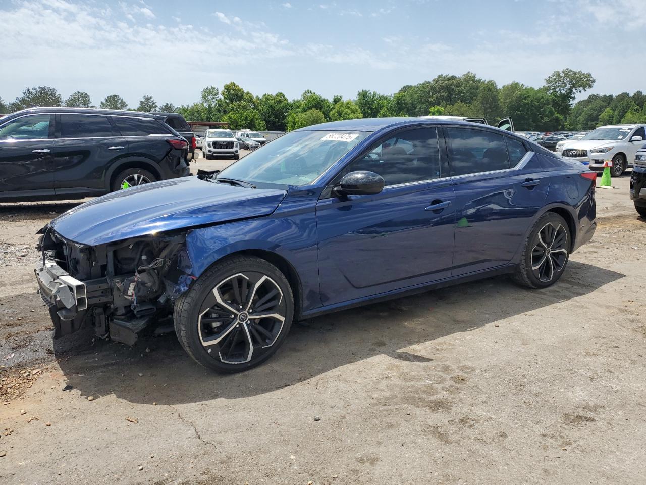 NISSAN ALTIMA SR