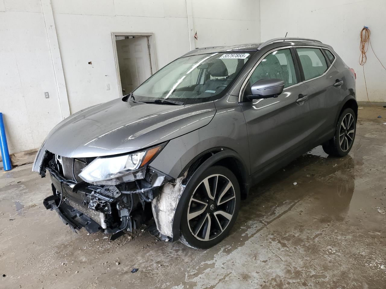 NISSAN ROGUE SPORT S