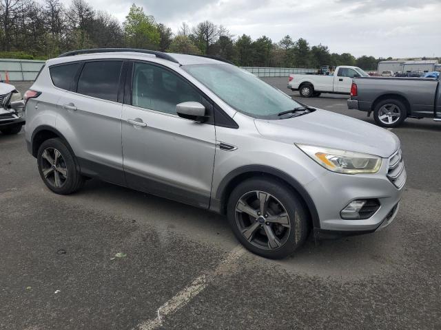 Vin: 1fmcu0g97hud18896, lot: 57053045, ford escape se 20174