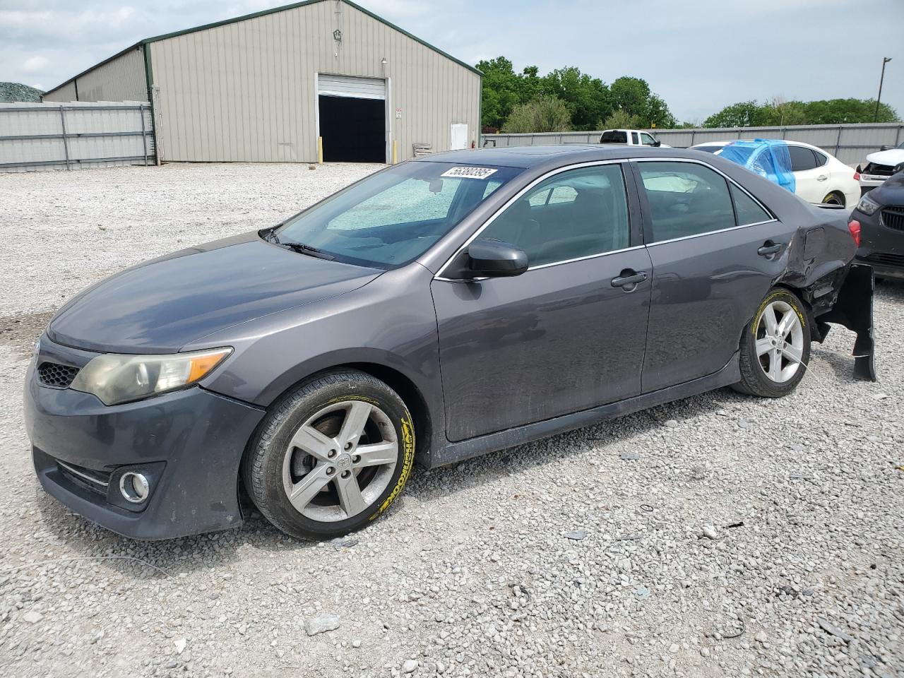 TOYOTA CAMRY L