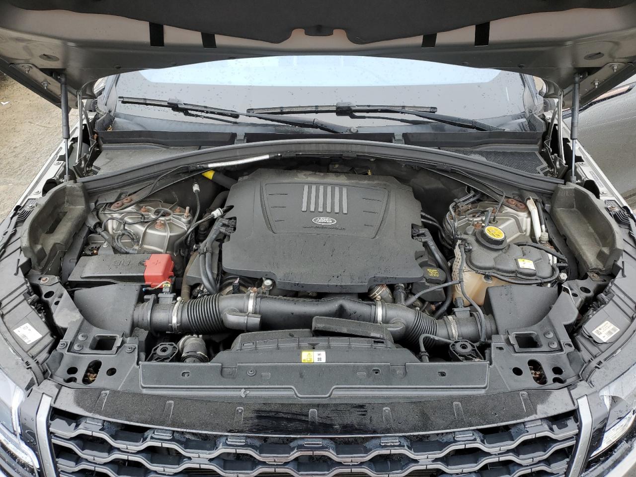 LAND ROVER RANGE ROVER R-DYNAMIC SE