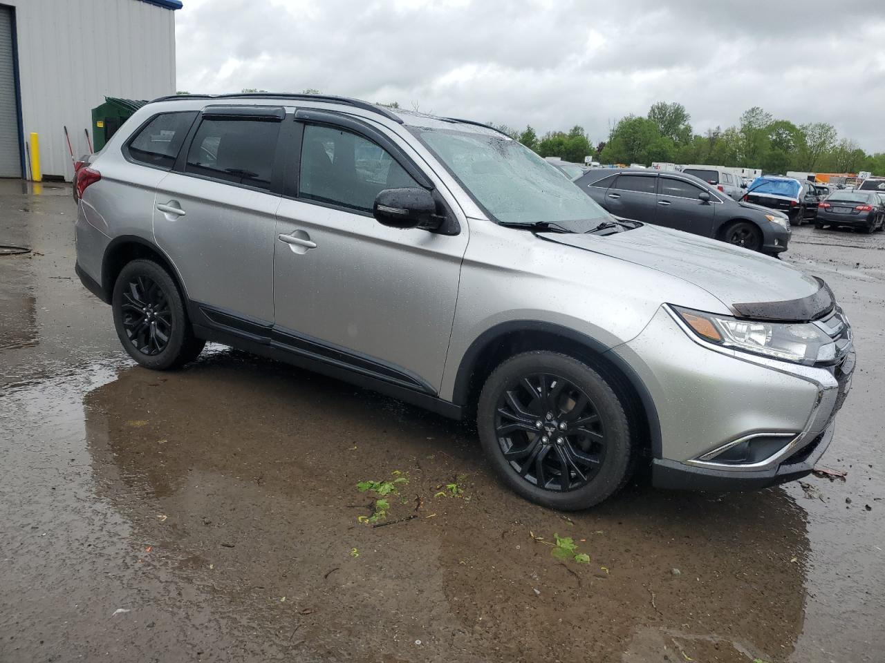Mitsubishi Outlander 2018