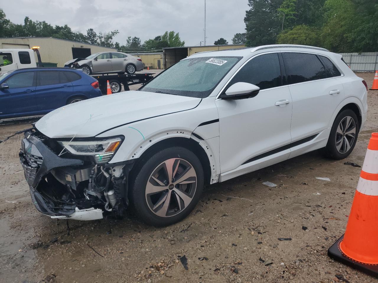 AUDI Q8 PREMIUM PLUS