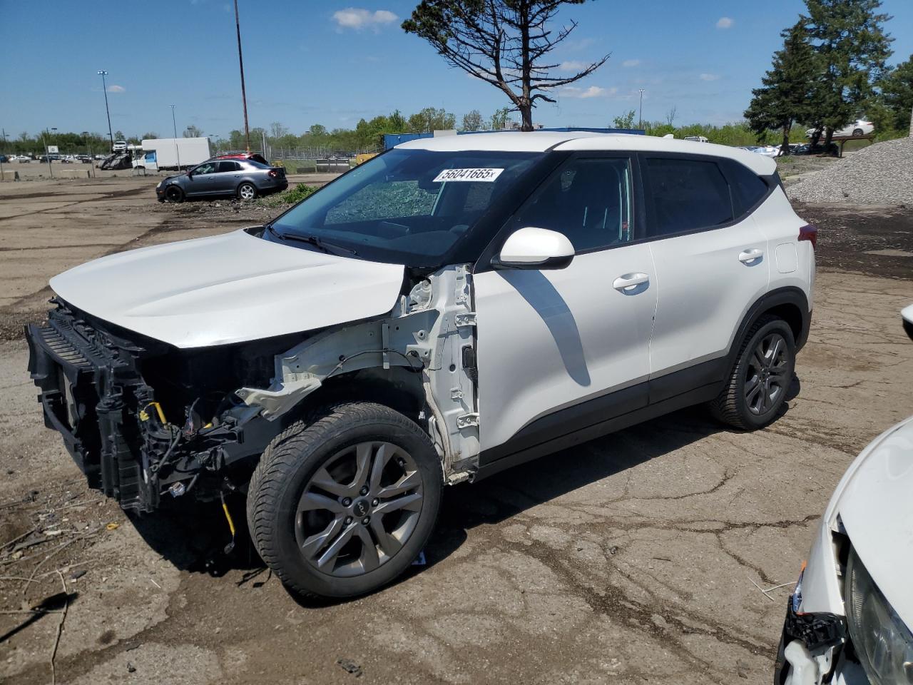 KIA SELTOS LX