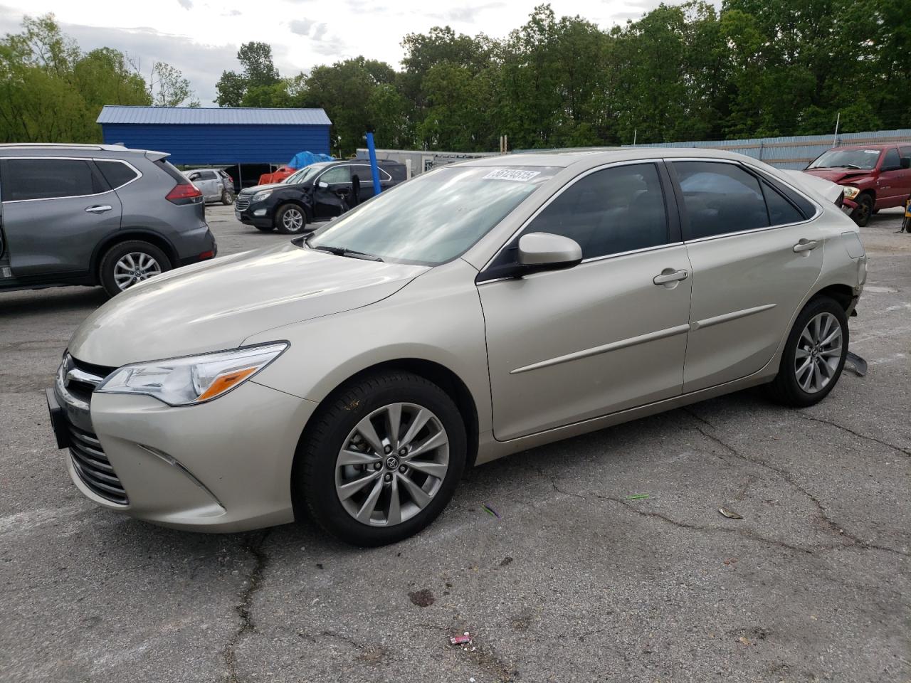 TOYOTA CAMRY LE