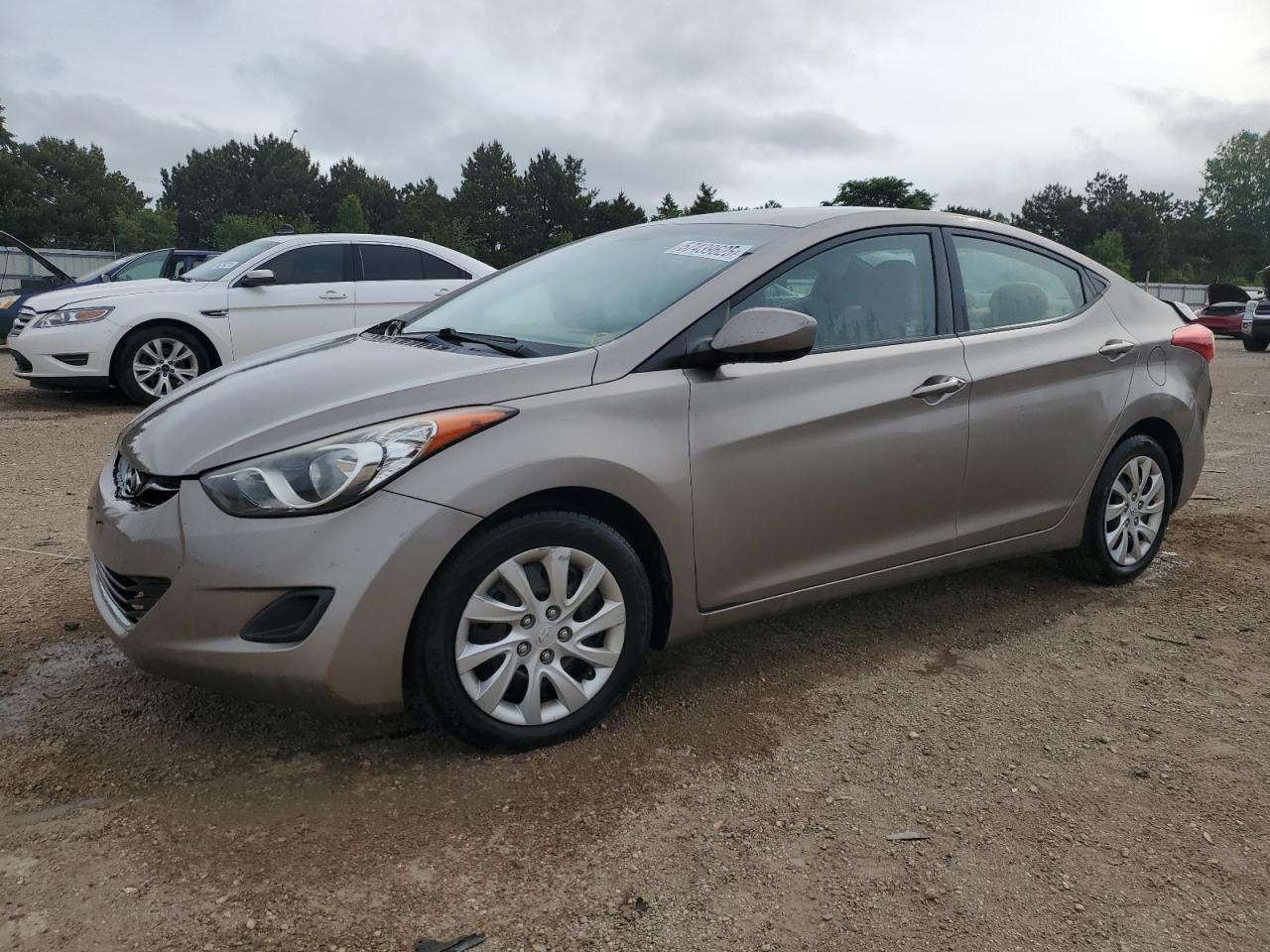 HYUNDAI ELANTRA GLS
